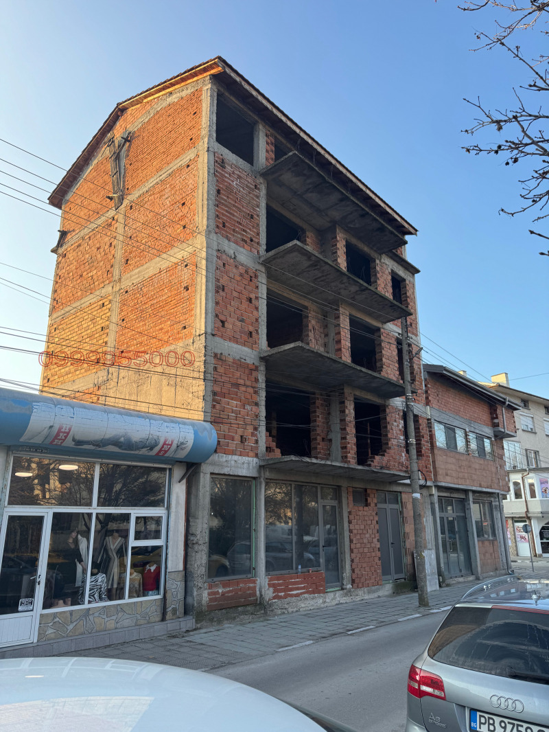 Till salu  3+ sovrum region Plovdiv , Parvomai , 450 kvm | 54089918 - bild [3]