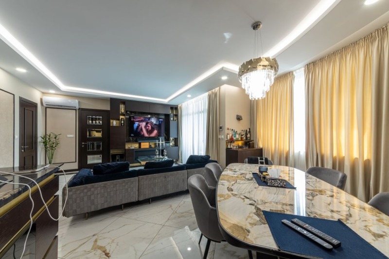 Na sprzedaż  3+ sypialni Warna , Grand Mol , 239 mkw | 81153857 - obraz [12]