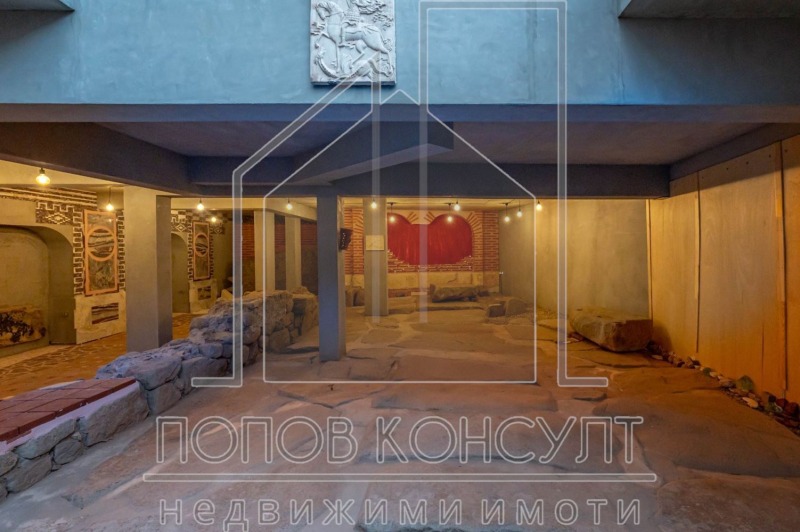 For Sale  Office Plovdiv , Stariyat grad , 172 sq.m | 10976919 - image [12]