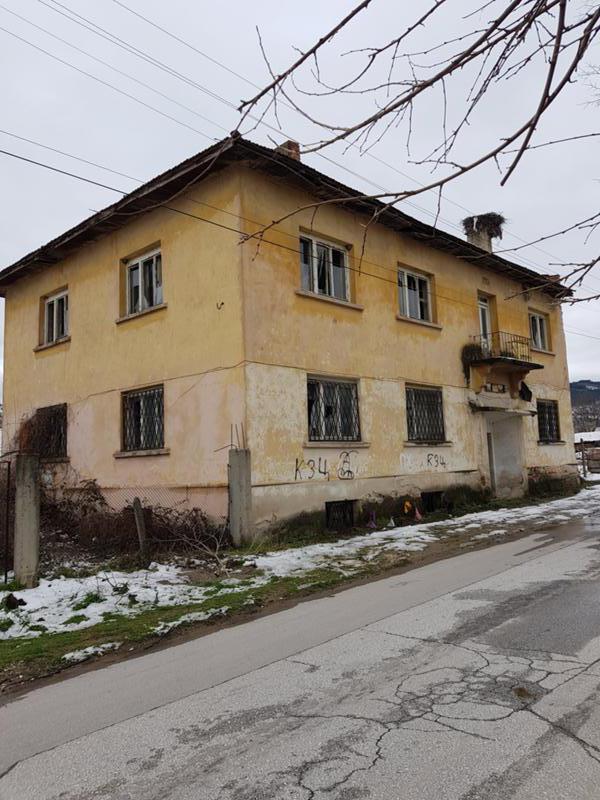Продава КЪЩА, с. Церово, област Пазарджик
