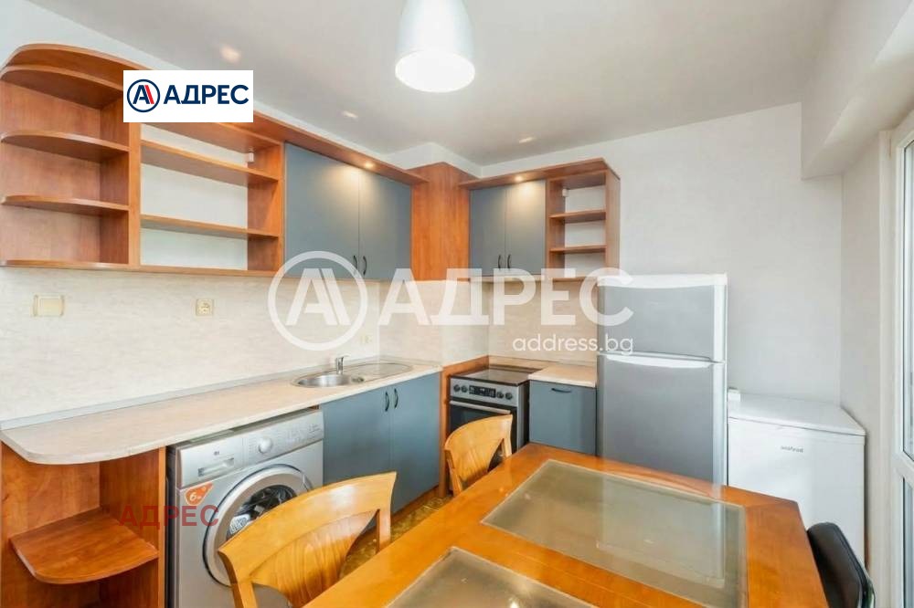 Продава 3-СТАЕН, гр. Варна, Младост 2