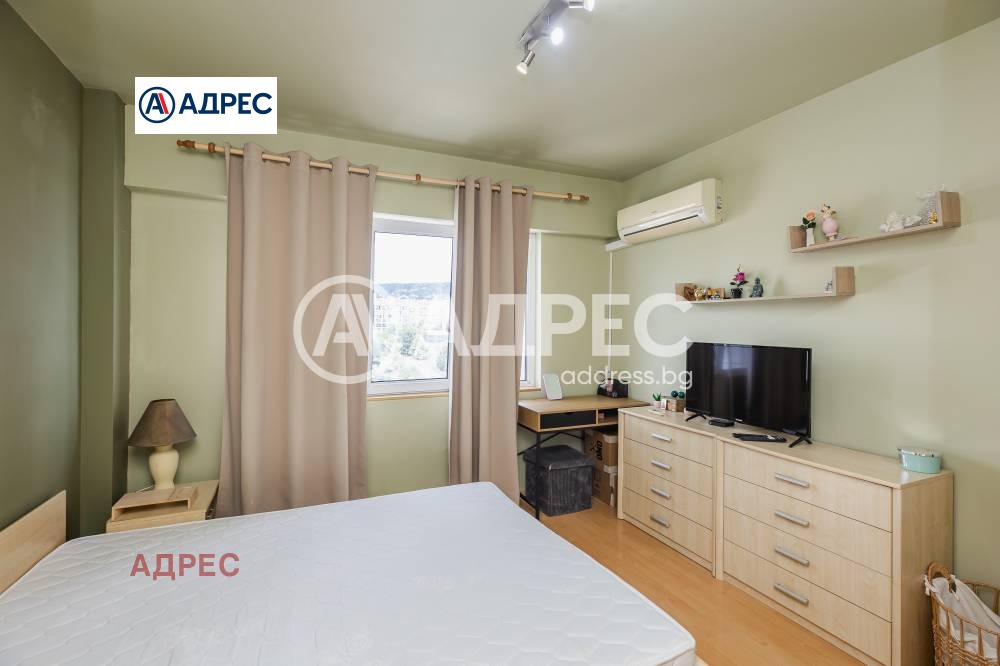 Продава 3-СТАЕН, гр. Варна, Младост 2