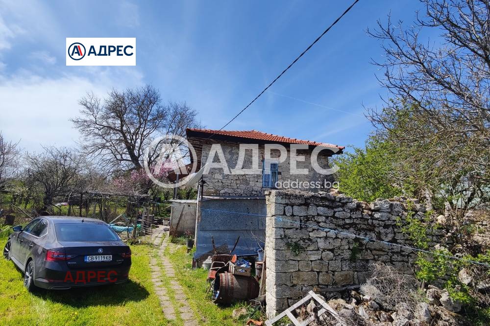 Продава КЪЩА, с. Крумово, област Варна, снимка 3 - Къщи - 54909410