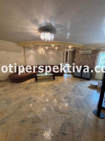 Na prodej  2 ložnice Plovdiv , Centar , 190 m2 | 37621417
