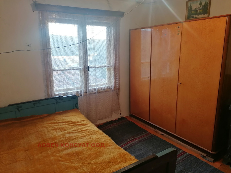 Продава КЪЩА, с. Горно Павликене, област Ловеч, снимка 5 - Къщи - 52882231