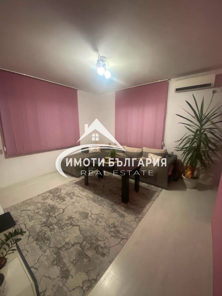 Продава КЪЩА, гр. Карлово, област Пловдив, снимка 5 - Къщи - 56431464