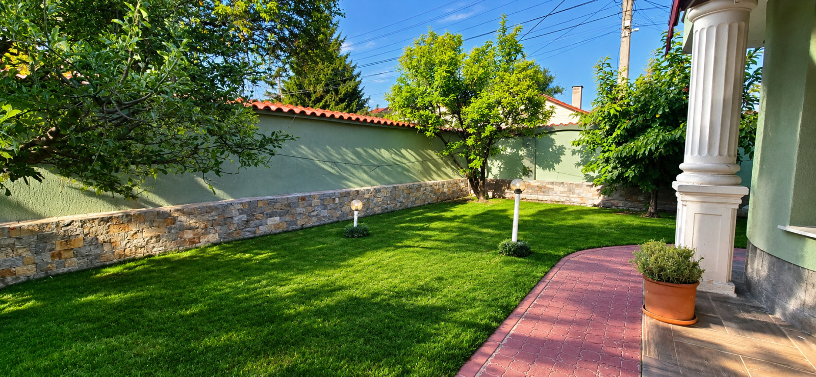 Продава КЪЩА, гр. София, гр. Банкя, снимка 3 - Къщи - 56732678