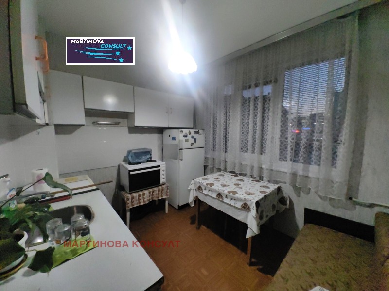 Продава 1-СТАЕН в град София, Люлин 8 - 42 кв.м / 117 000 € » 228 832.11 лв., МАРТИНОВА КОНСУЛТ