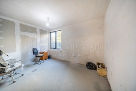 3 bedroom Lozenets, Sofia 9