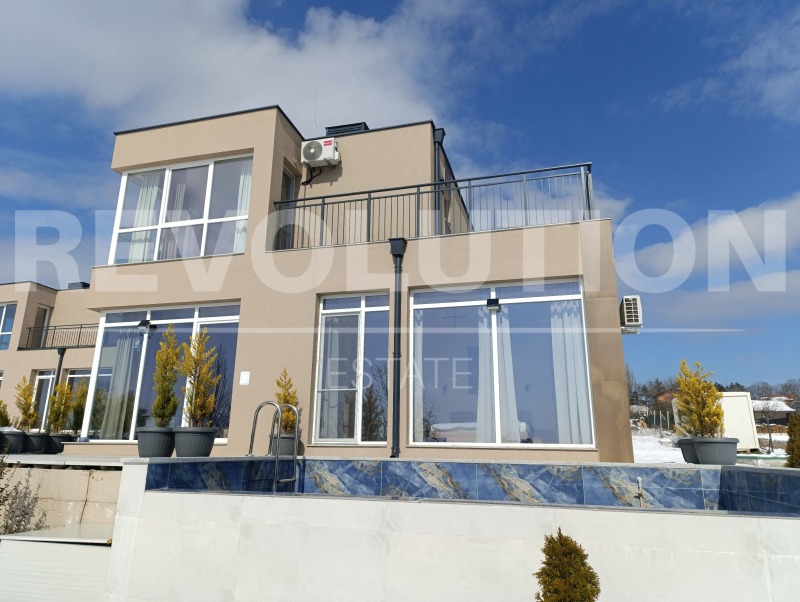 Продава  Къща, област Варна, с. Приселци •  324 900 EUR • ID 12429044 — holmes.bg - [1] 