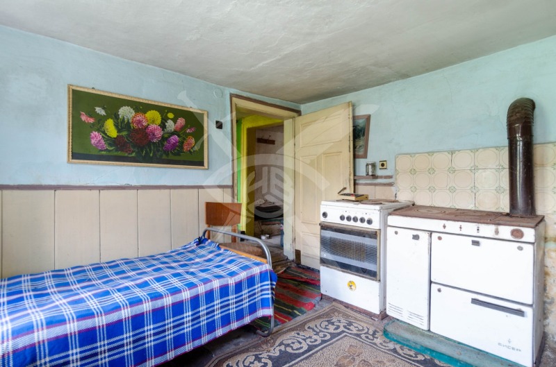 Продава КЪЩА, с. Мирково, област София област, снимка 4 - Къщи - 52679571