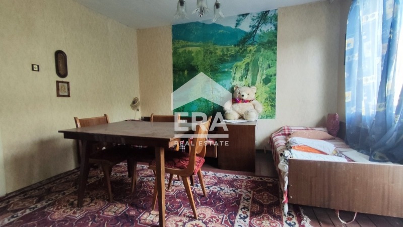 Продава КЪЩА, гр. Тутракан, област Силистра, снимка 3 - Къщи - 55997988