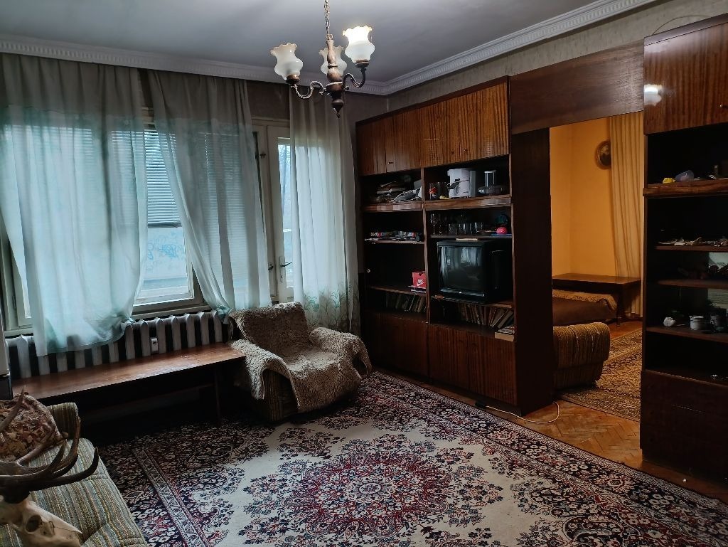 Продава 3-СТАЕН, гр. Русе, Цветница