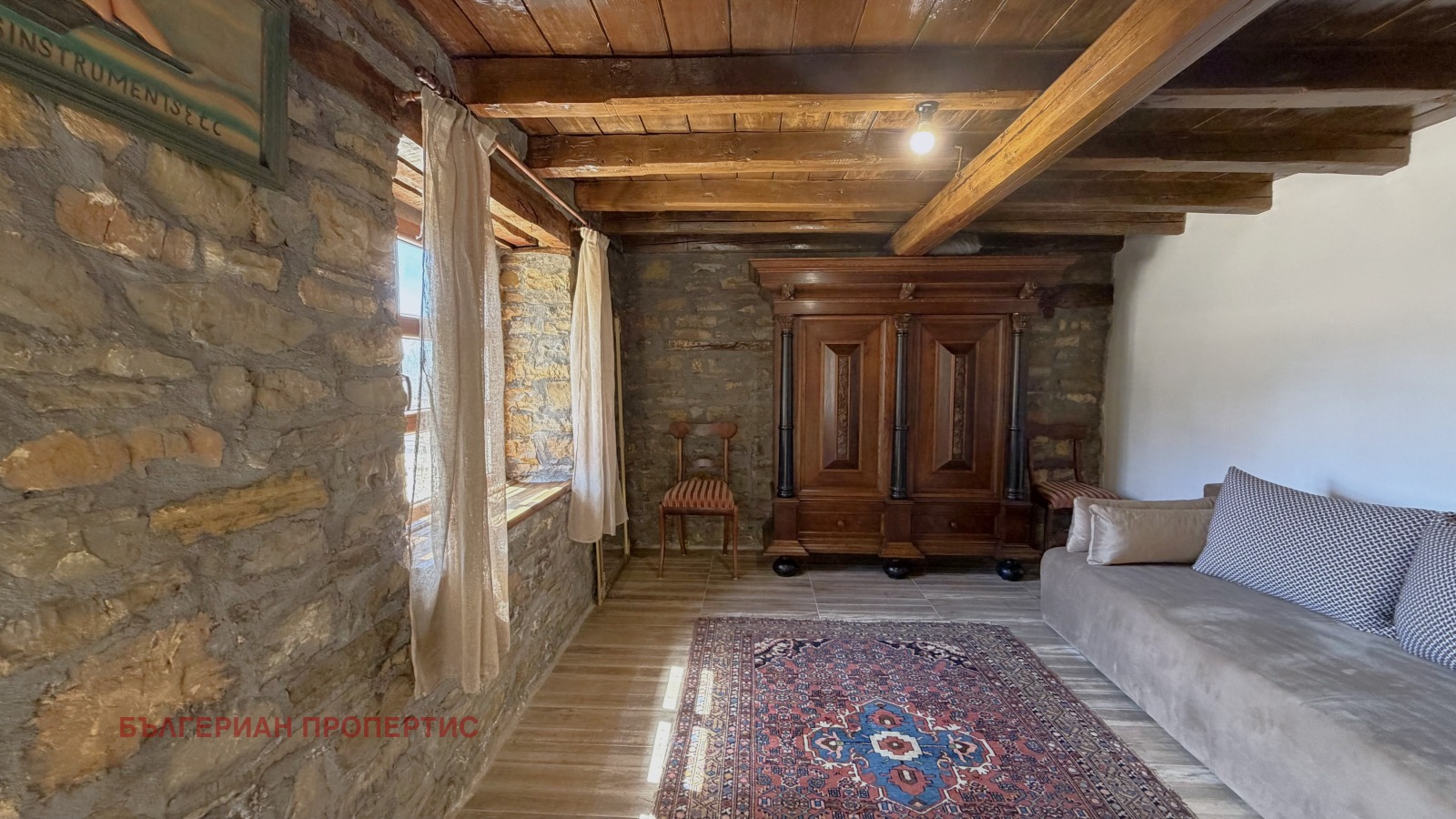 Продава КЪЩА, с. Средно градище, област Стара Загора, снимка 13 - Къщи - 54266959