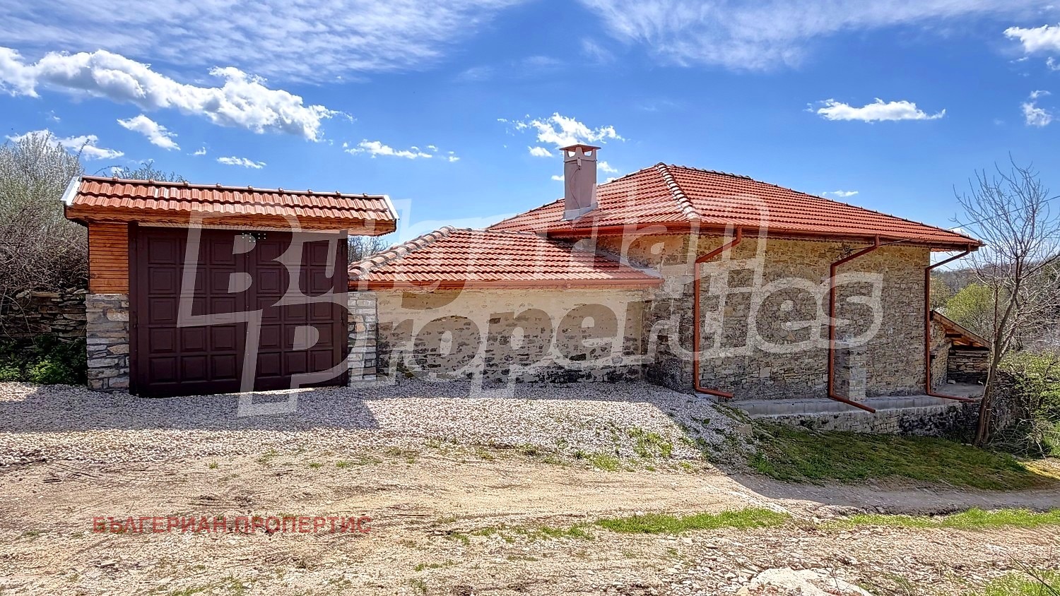 Продава КЪЩА, с. Средно градище, област Стара Загора, снимка 2 - Къщи - 54266959