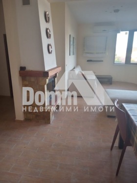 Casa Rogachevo, regione Dobrič 5