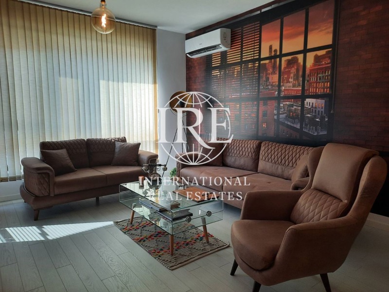 Продава 3-СТАЕН, гр. Варна, Фестивален комплекс, снимка 2 - Апартаменти - 52402907