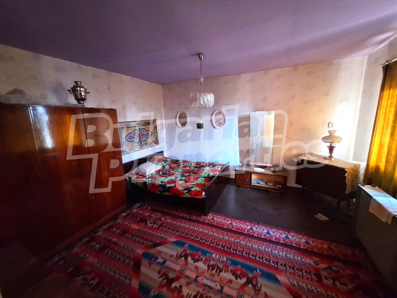 Продава КЪЩА, с. Овча могила, област Велико Търново, снимка 7 - Къщи - 52575297