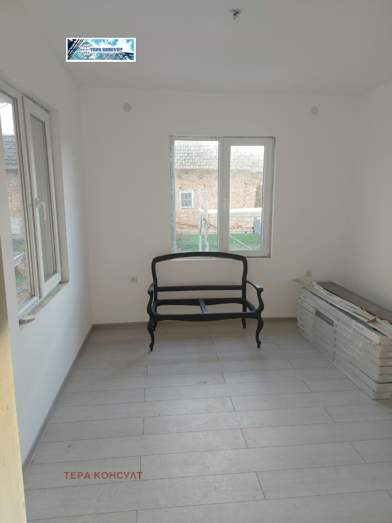 Продава КЪЩА, с. Подем, област Плевен