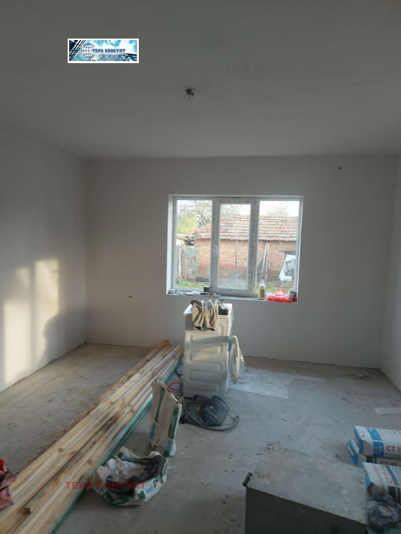 Продава КЪЩА, с. Подем, област Плевен, снимка 4 - Къщи - 52873783