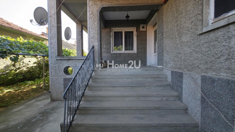 Продава КЪЩА, гр. Вълчи дол, област Варна, снимка 4 - Къщи - 53599574