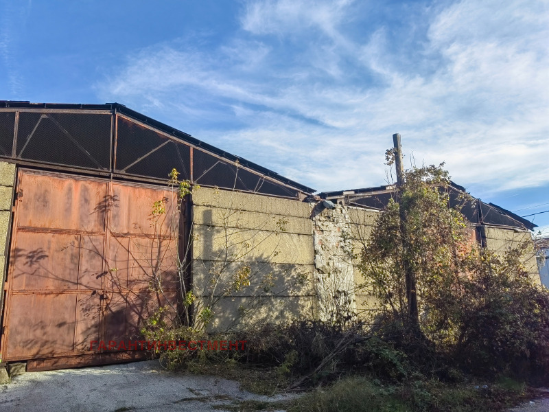 Продава СКЛАД, гр. Горна Оряховица, област Велико Търново, снимка 2 - Складове - 52277212