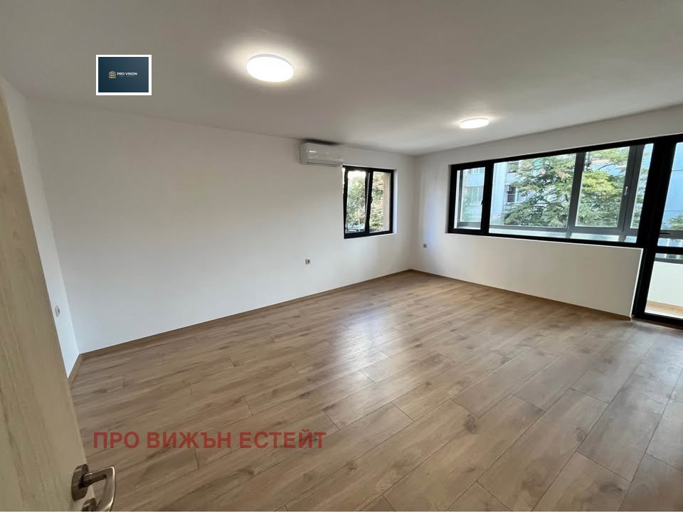 Продава 3-СТАЕН, гр. Варна, Централна поща, снимка 3 - Апартаменти - 56621669