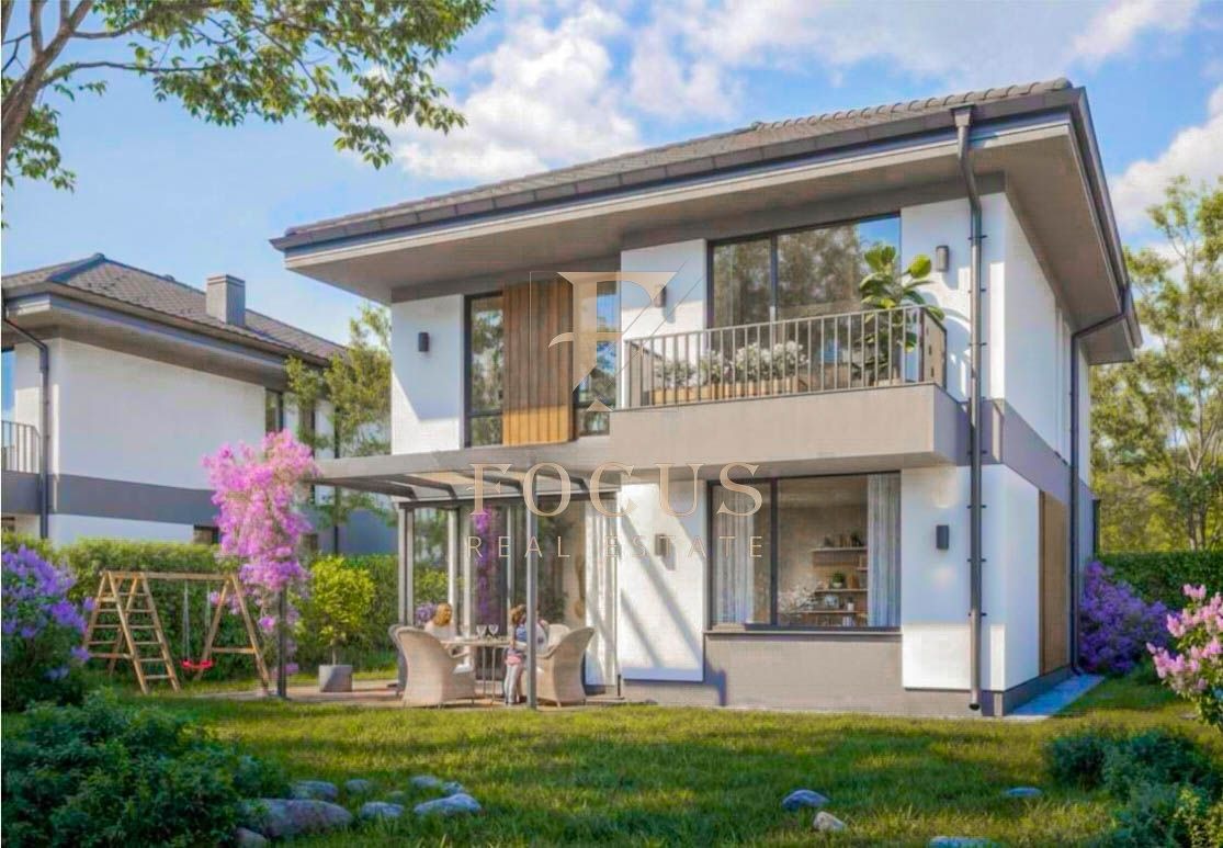 Продава КЪЩА, гр. Пловдив, Южен