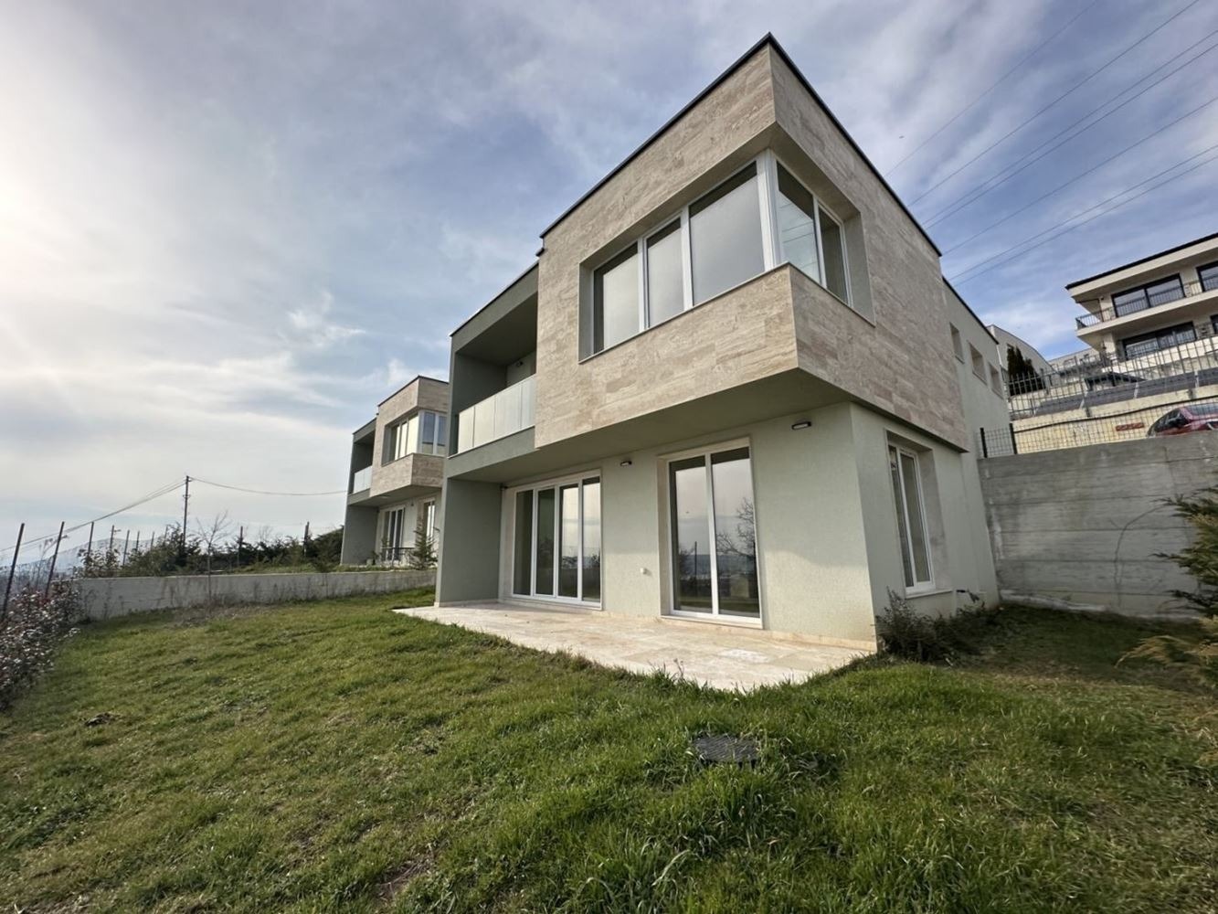 Продава КЪЩА, гр. Варна, м-т Пчелина
