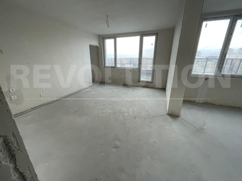 Продава МНОГОСТАЕН в град София, Овча купел 2 - 157 кв.м / 315 000 € » 616 086.45 лв., РЕВОЛЮШЪН ЕСТЕЙТ