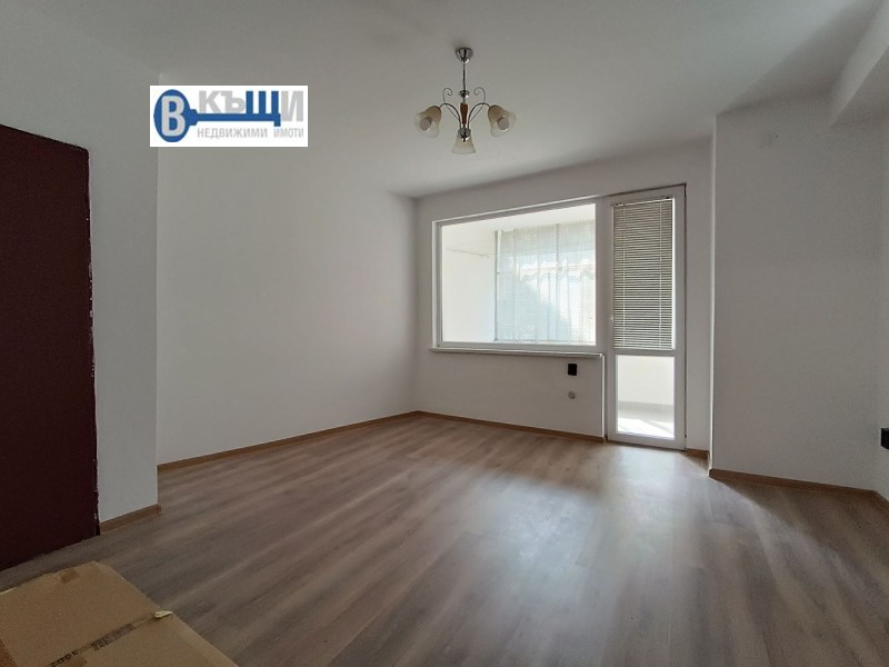 Продава  3-стаен град Велико Търново , Център , 110 кв.м | 67888921