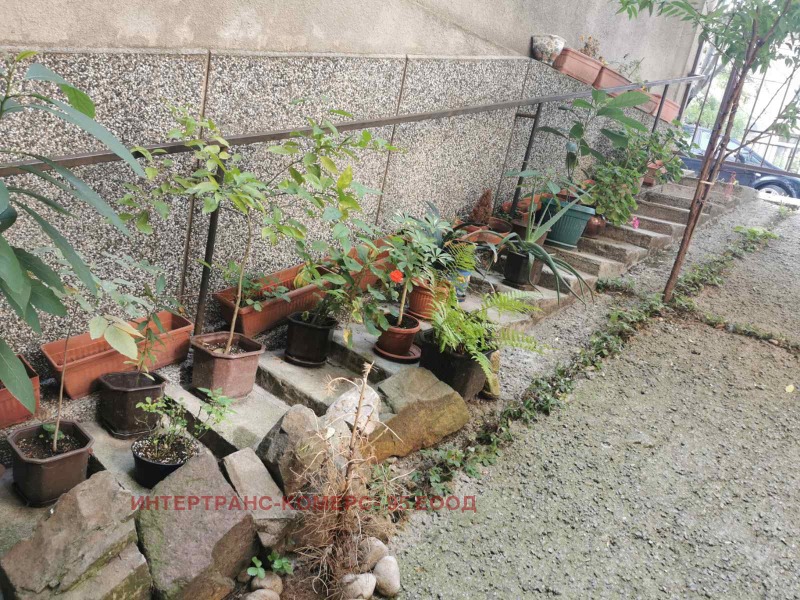 Продава АТЕЛИЕ, ТАВАН, град София, Редута • 99900 € / 195387.42 лв. • 79297572 1