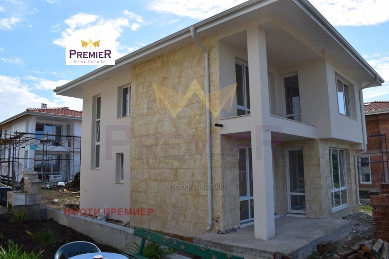 Продава КЪЩА, с. Веселие, област Бургас, снимка 2 - Къщи - 53349337