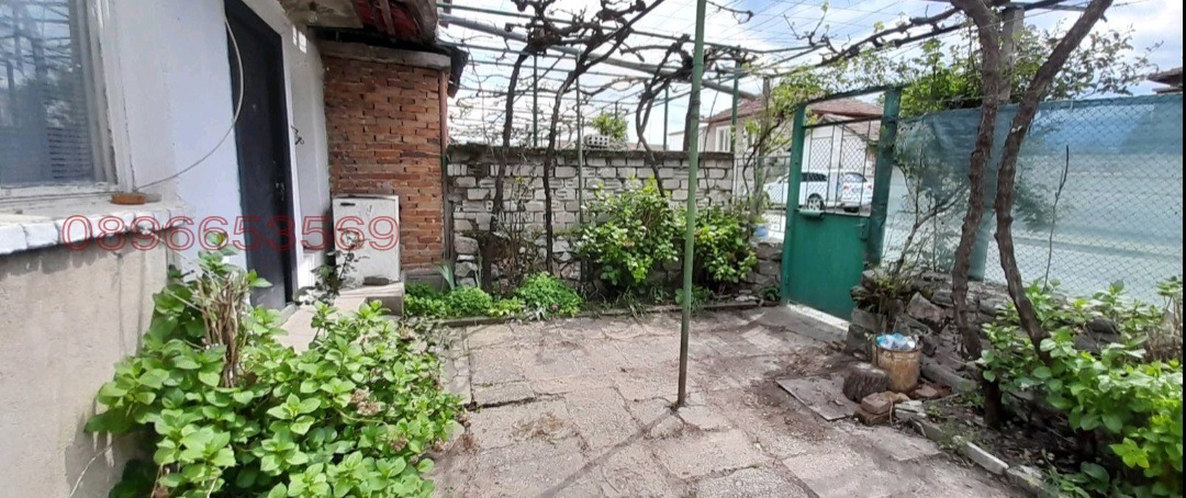 Продава КЪЩА, с. Алеко Константиново, област Пазарджик, снимка 12 - Къщи - 54129608