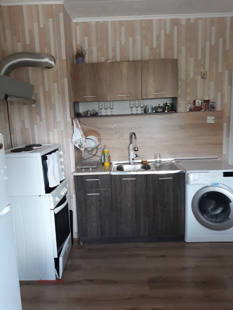 Till salu  2 sovrum Pernik , Iztok , 83 kvm | 43458070 - bild [2]