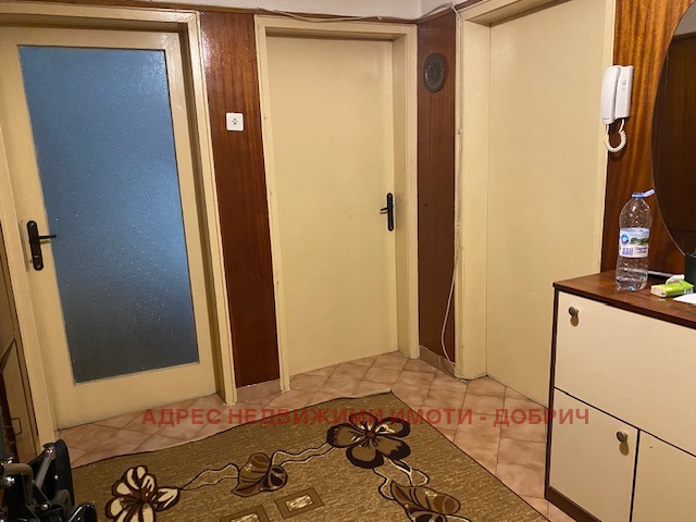Продава 4-СТАЕН, гр. Добрич, Център, снимка 2 - Апартаменти - 56221593