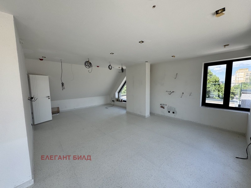 Eladó  Hivatal Sofia , Bakston , 183 négyzetméter | 82772324 - kép [15]