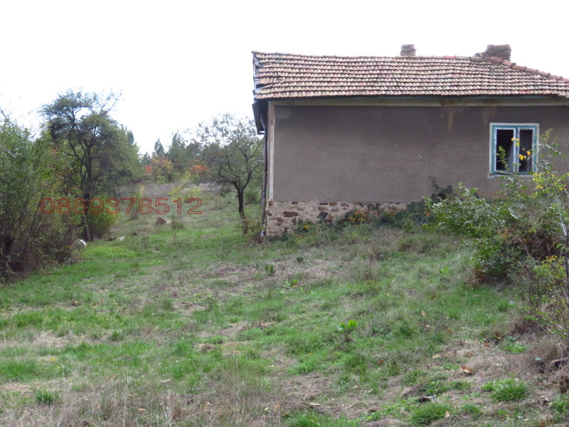 Продава КЪЩА, с. Реброво, област София област, снимка 8 - Къщи - 52577791