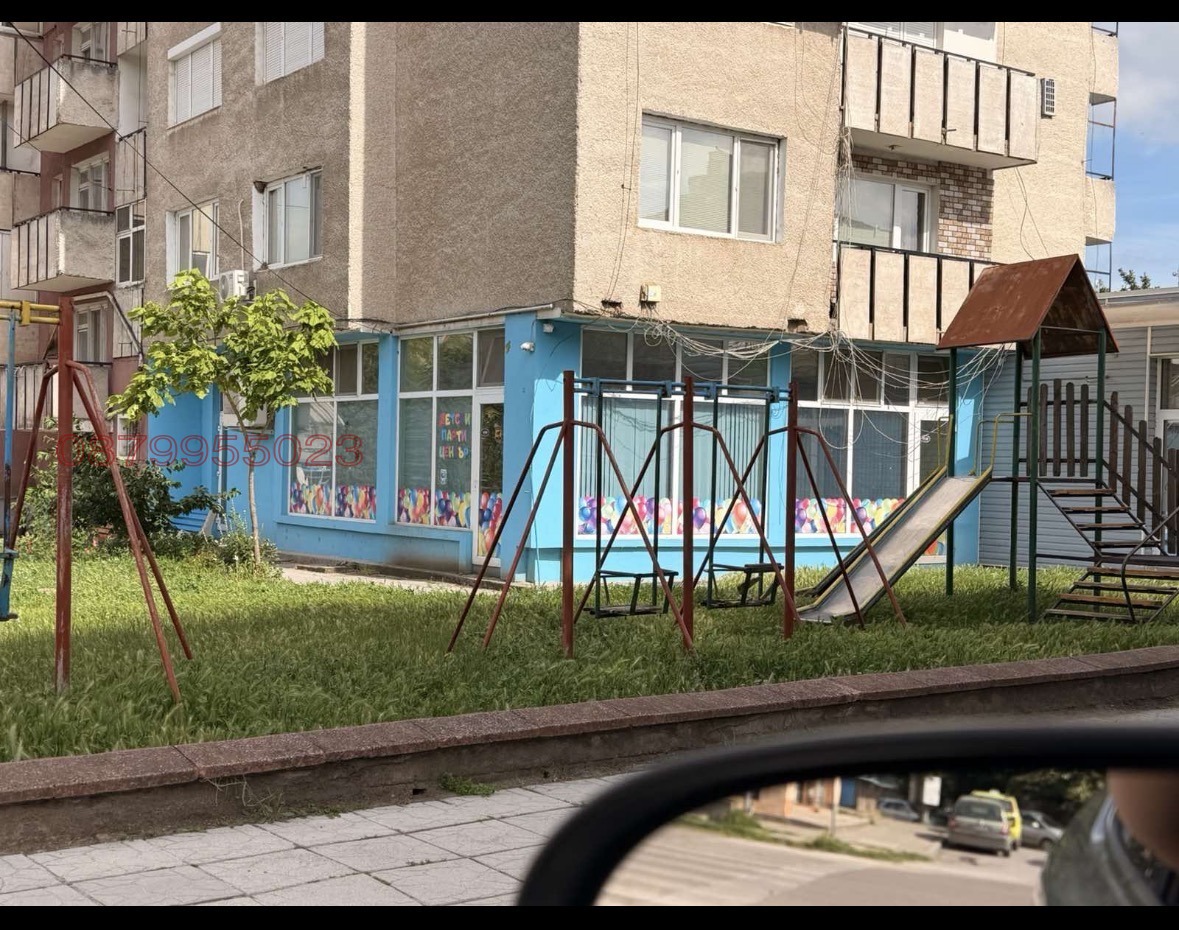 Продава БИЗНЕС ИМОТ, гр. Лом, област Монтана, снимка 2 - Други - 55621425