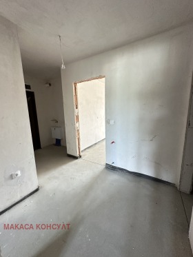 2 slaapkamers Pantsjarevo, Sofia 6