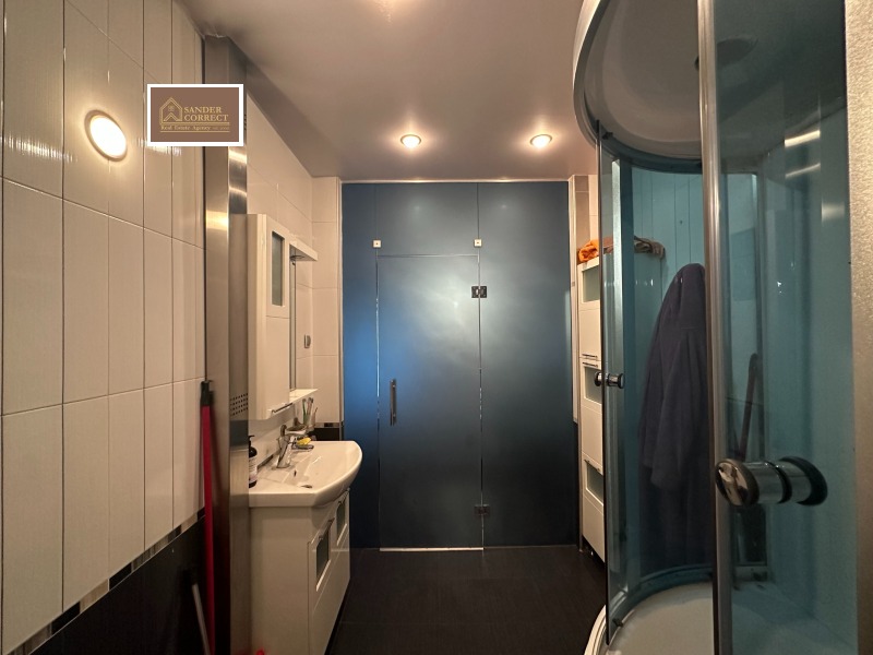 Продава  4-стаен град София , Център , 232 кв.м | 68254108 - изображение [12]