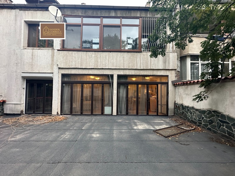 Продава  4-стаен град София , Център , 232 кв.м | 68254108 - изображение [9]