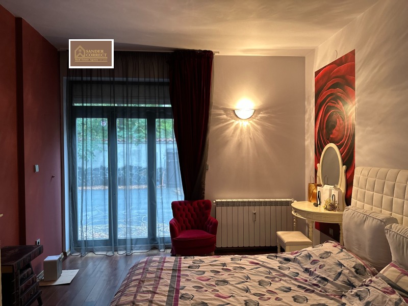 Продава  4-стаен град София , Център , 232 кв.м | 68254108 - изображение [11]