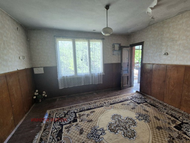 Продава  Етаж от къща град Перник , Ралица , 70 кв.м | 80099349 - изображение [9]