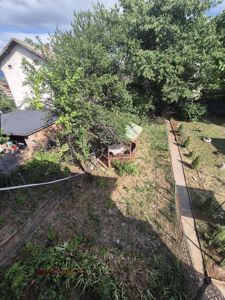Продава  Етаж от къща град Перник , Ралица , 70 кв.м | 80099349 - изображение [11]