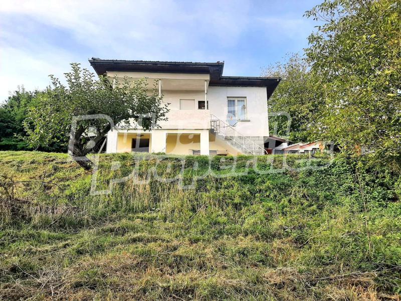 Продава  Къща област Велико Търново , с. Петковци , 200 кв.м | 88943670