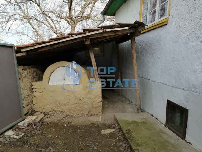 Продава КЪЩА, с. Хотница, област Велико Търново, снимка 12 - Къщи - 40399394
