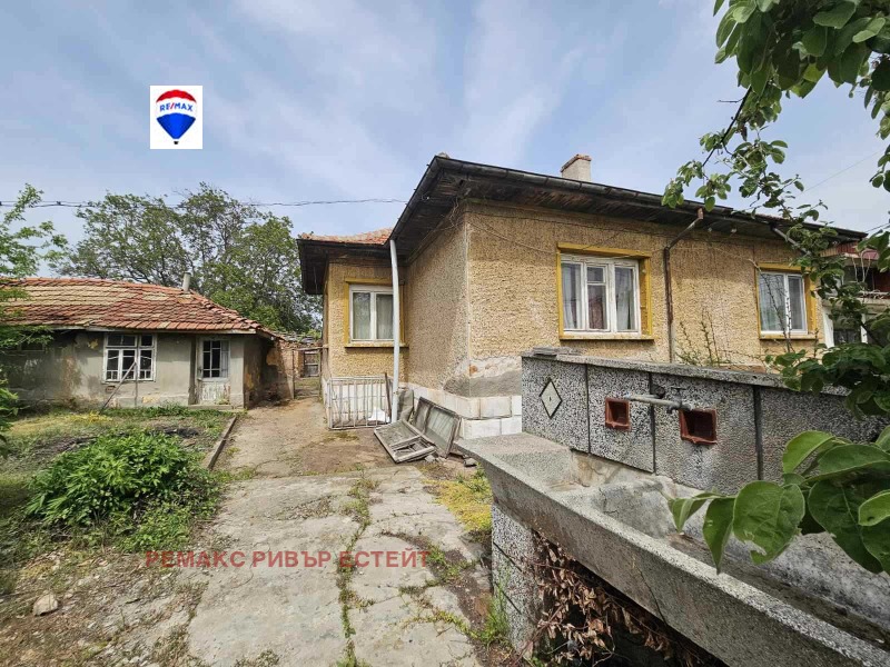 Продава  Къща, област Русе, с. Иваново • 36 300 EUR • ID 37211423 — holmes.bg - [1] 
