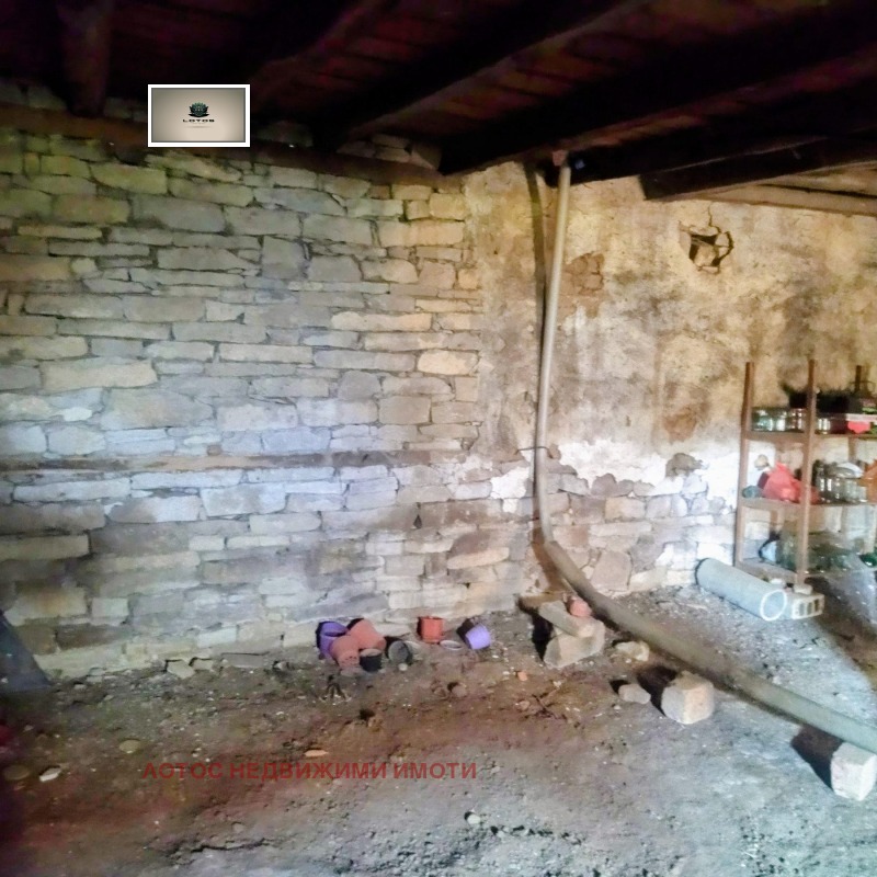 Продава КЪЩА, гр. Лясковец, област Велико Търново, снимка 7 - Къщи - 52223857