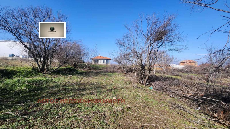 Продава КЪЩА, гр. Лясковец, област Велико Търново, снимка 13 - Къщи - 52223857